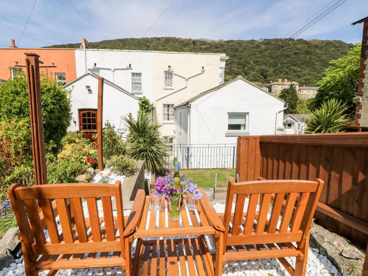 Willow Cottage เวนท์เนอร์ ภายนอก รูปภาพ