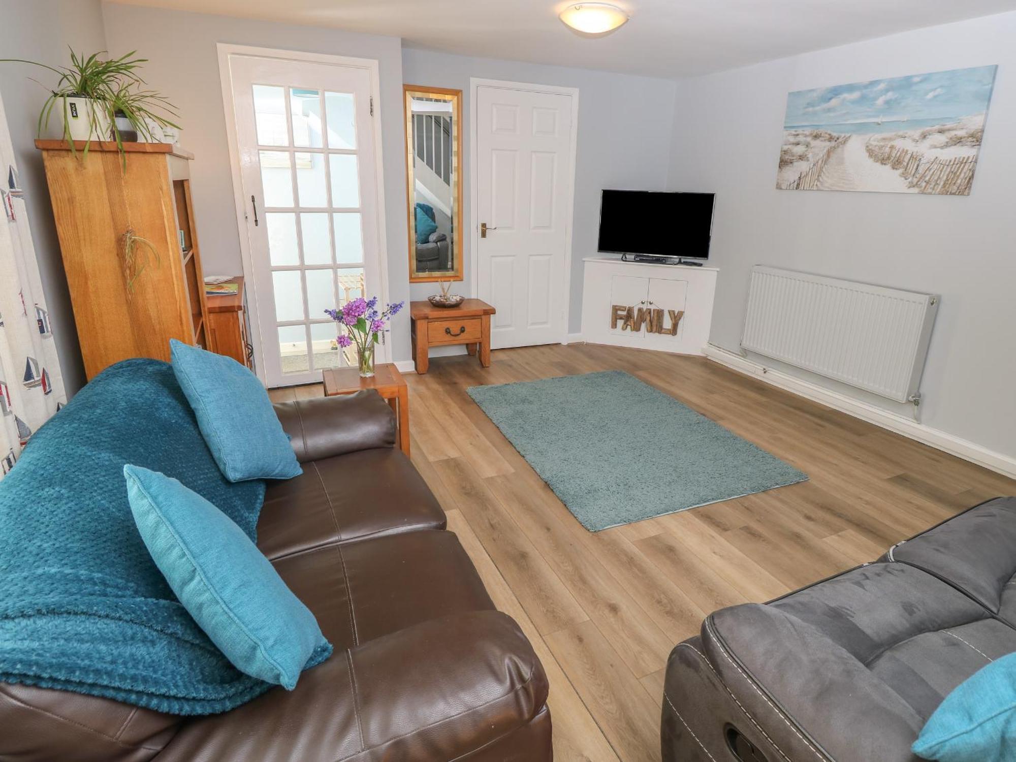 Willow Cottage เวนท์เนอร์ ภายนอก รูปภาพ